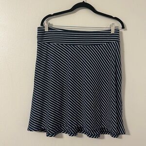 Columbia Reel Beauty III Skirt Navy & White Stripes Size Medium Coastal